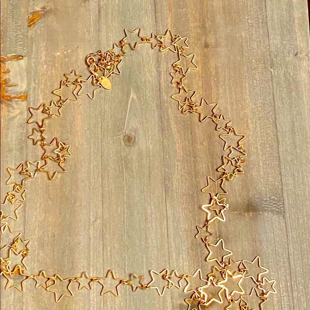 Delicate long necklace with stars